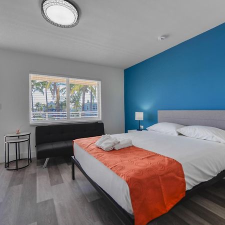 Amazing Balcony Studio At The Beach With Parking -M44 Hollywood Esterno foto