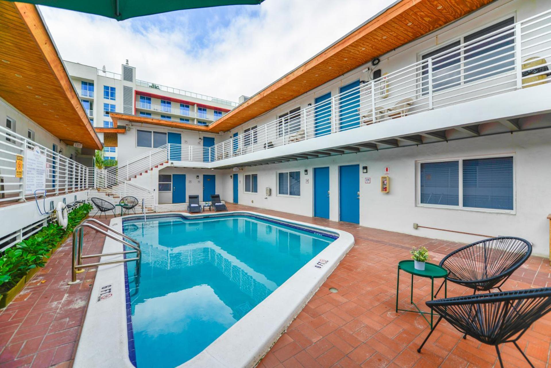 Amazing Balcony Studio At The Beach With Parking -M44 Hollywood Esterno foto