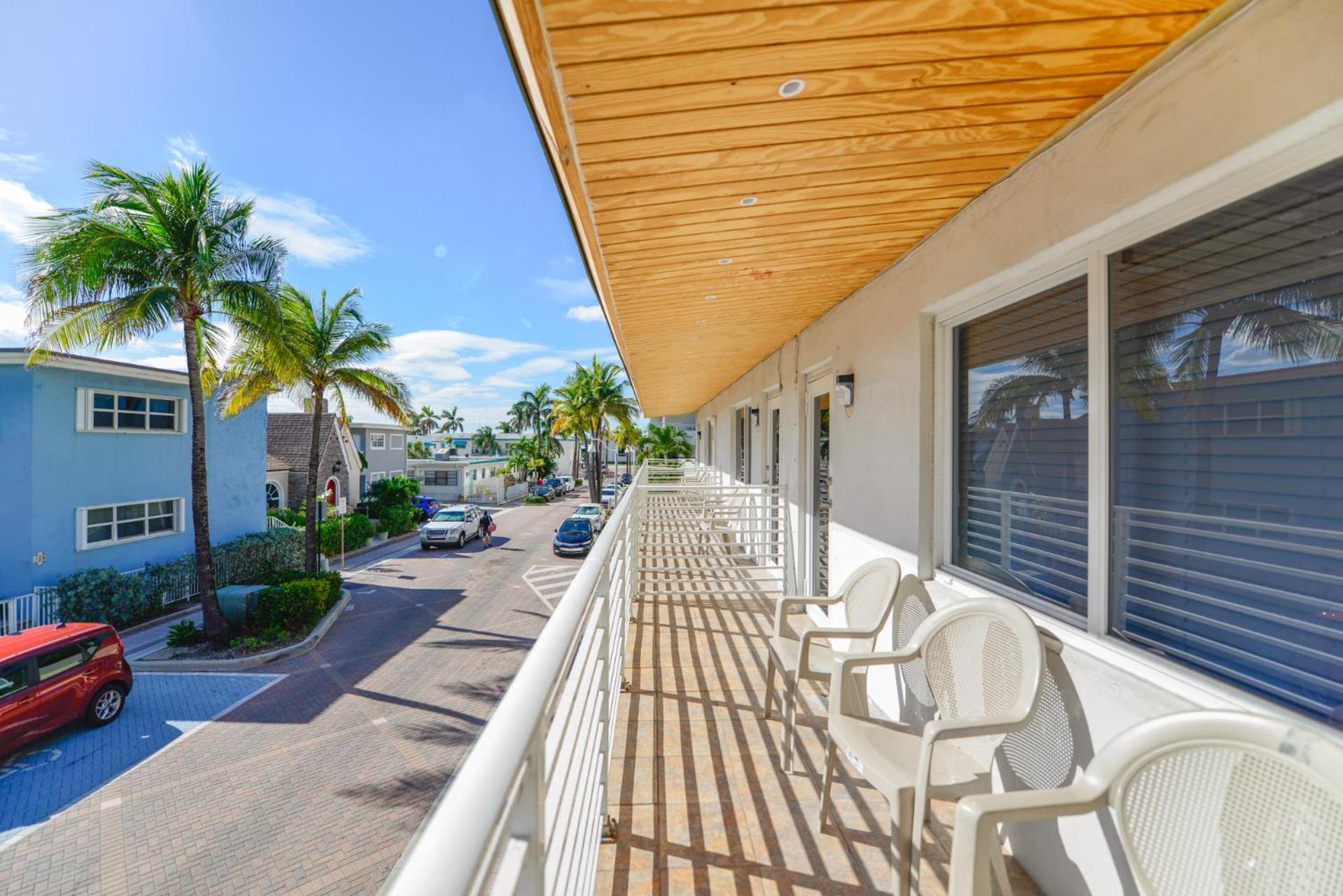Amazing Balcony Studio At The Beach With Parking -M44 Hollywood Esterno foto
